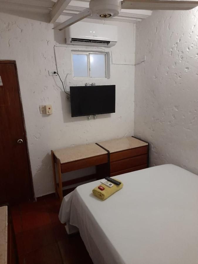 Crisanto Luque Guest house *