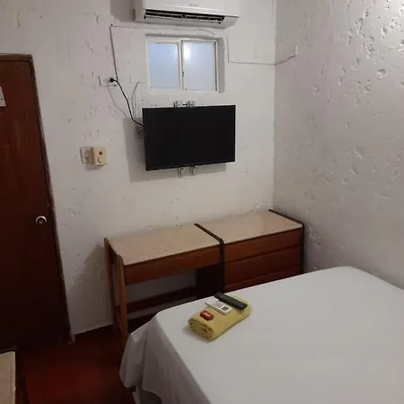 Crisanto Luque Guest house *